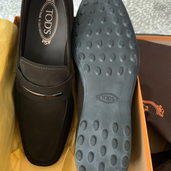 TOD’S Suede Shoea - Picture 4 of 11